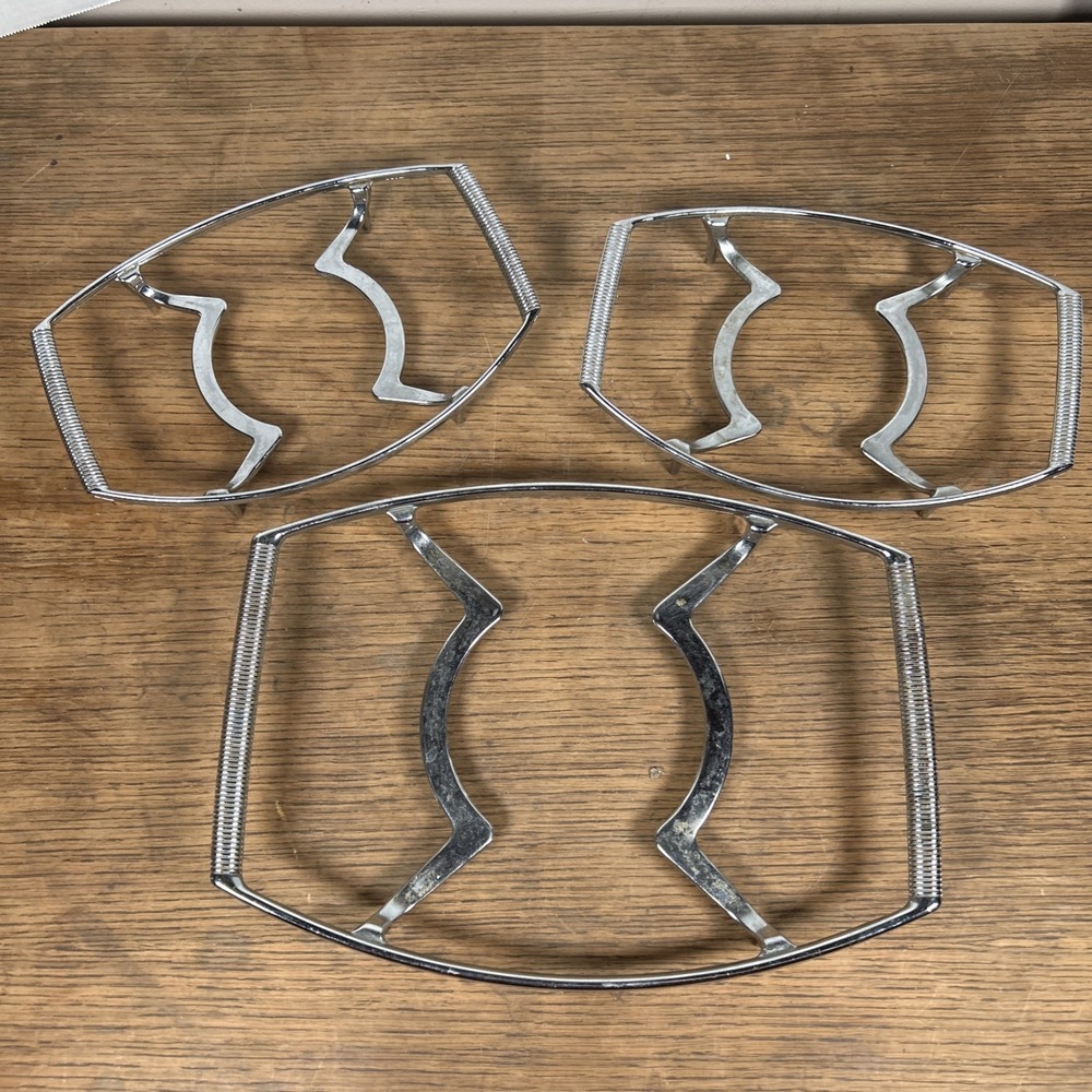 3 Vintage Corning Ware Metal Cradle Trivets Casserole Dish Pyrex P 11 M P 10 M 1